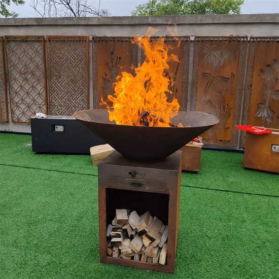 BBQ-Feuerschale aus Cortenstahl mit Grillring